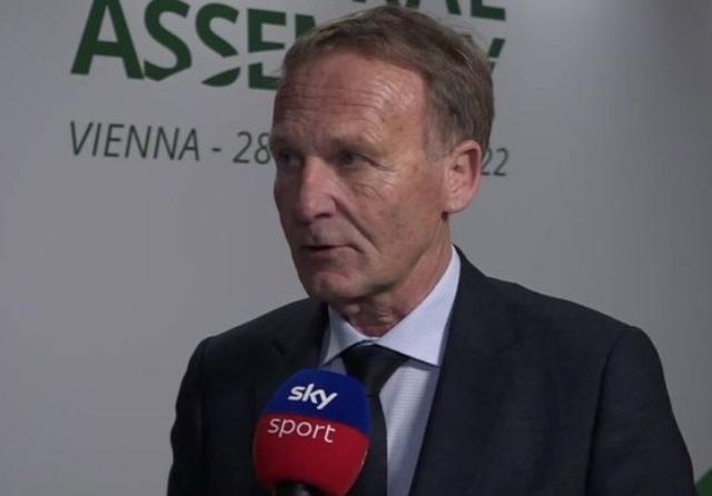 末节大梦初醒险些完成逆转，如何评价中国男篮今晚表现？（末节发力差点逆转，如何看中国男篮今晚的表现？）